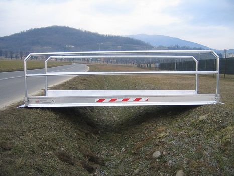 Passerelle véhicule sur tranchée