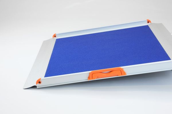 Rampe Premium non pliante bleue 61x78cm
