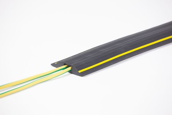 Protège-câble noir jaune 1 Passage- Jaune et Noir - 9m (71x 13x 15.3mm) - passage de 8mm