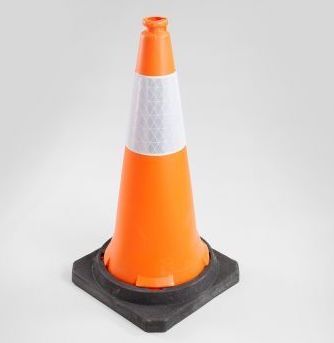 Cône de trafic routier