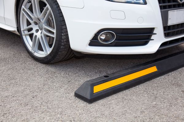 Butoir parking sur concrete