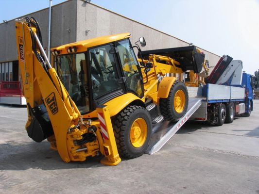 Digger sur Paire de Rampes en Aluminium 